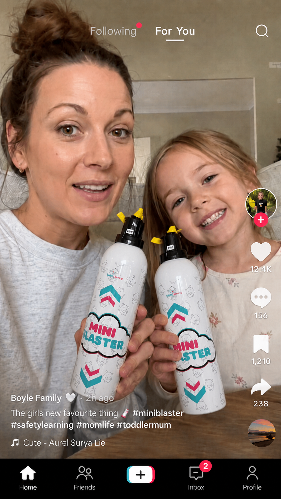 Aussie mum and daughter on TikTok holding Mini Blaster products